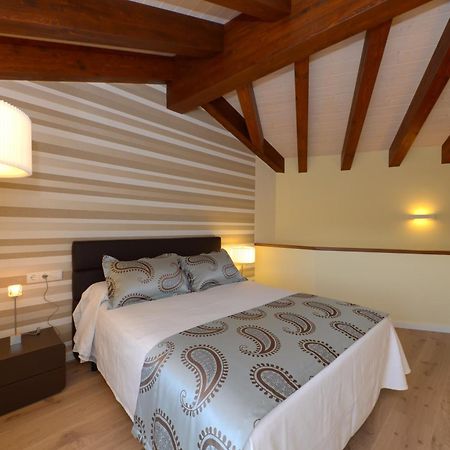 Apartamentos El Palacete De Aínsa Eksteriør billede