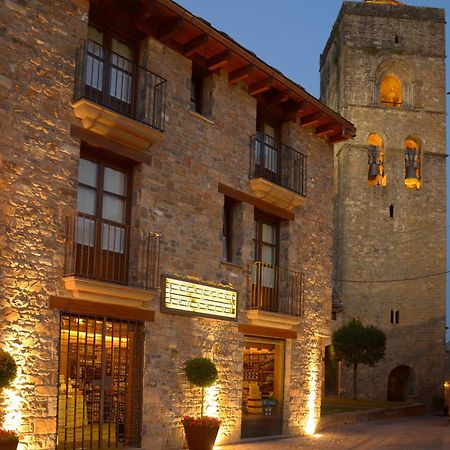 Apartamentos El Palacete De Aínsa Eksteriør billede