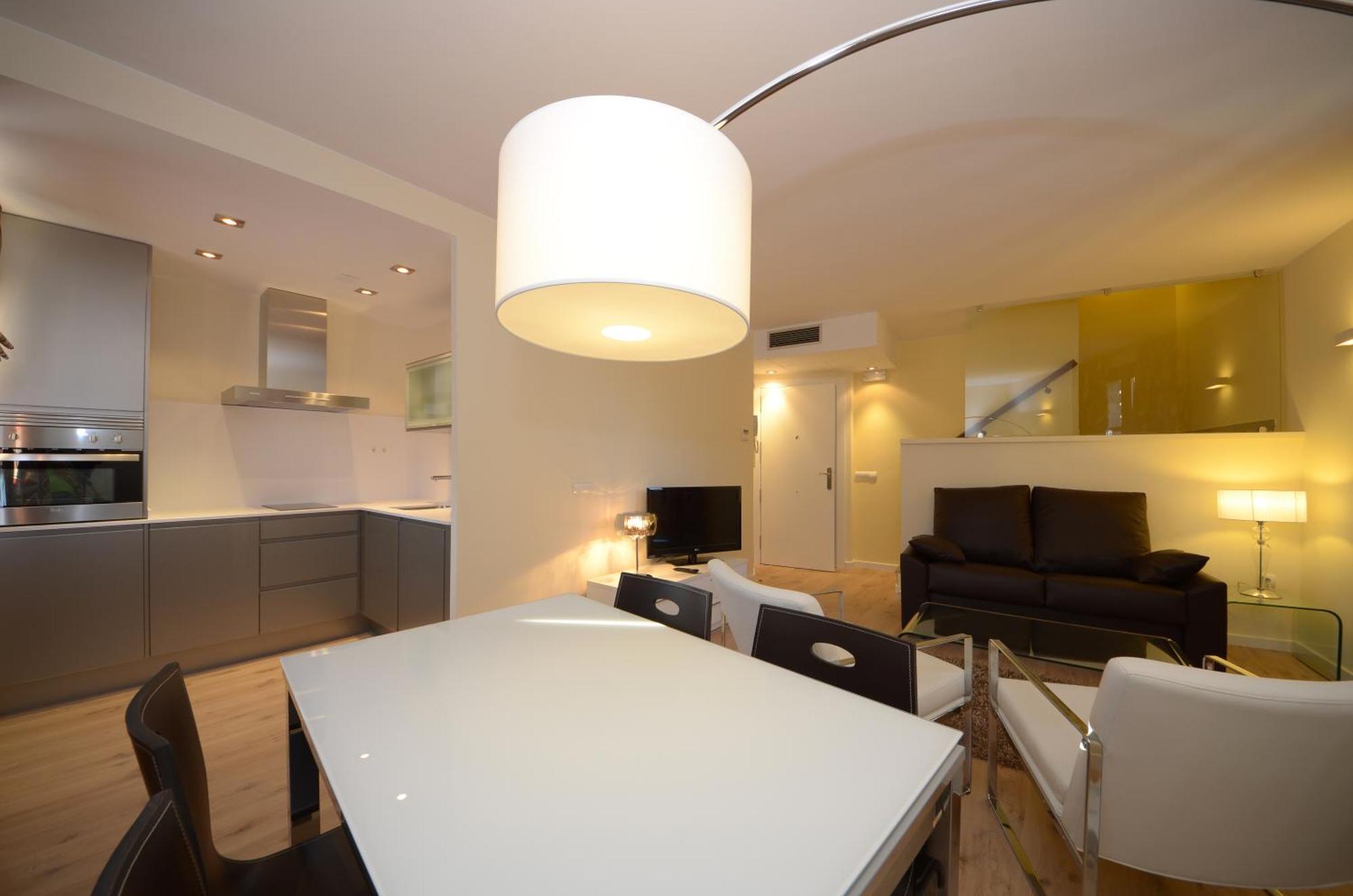 Apartamentos El Palacete De Aínsa Eksteriør billede