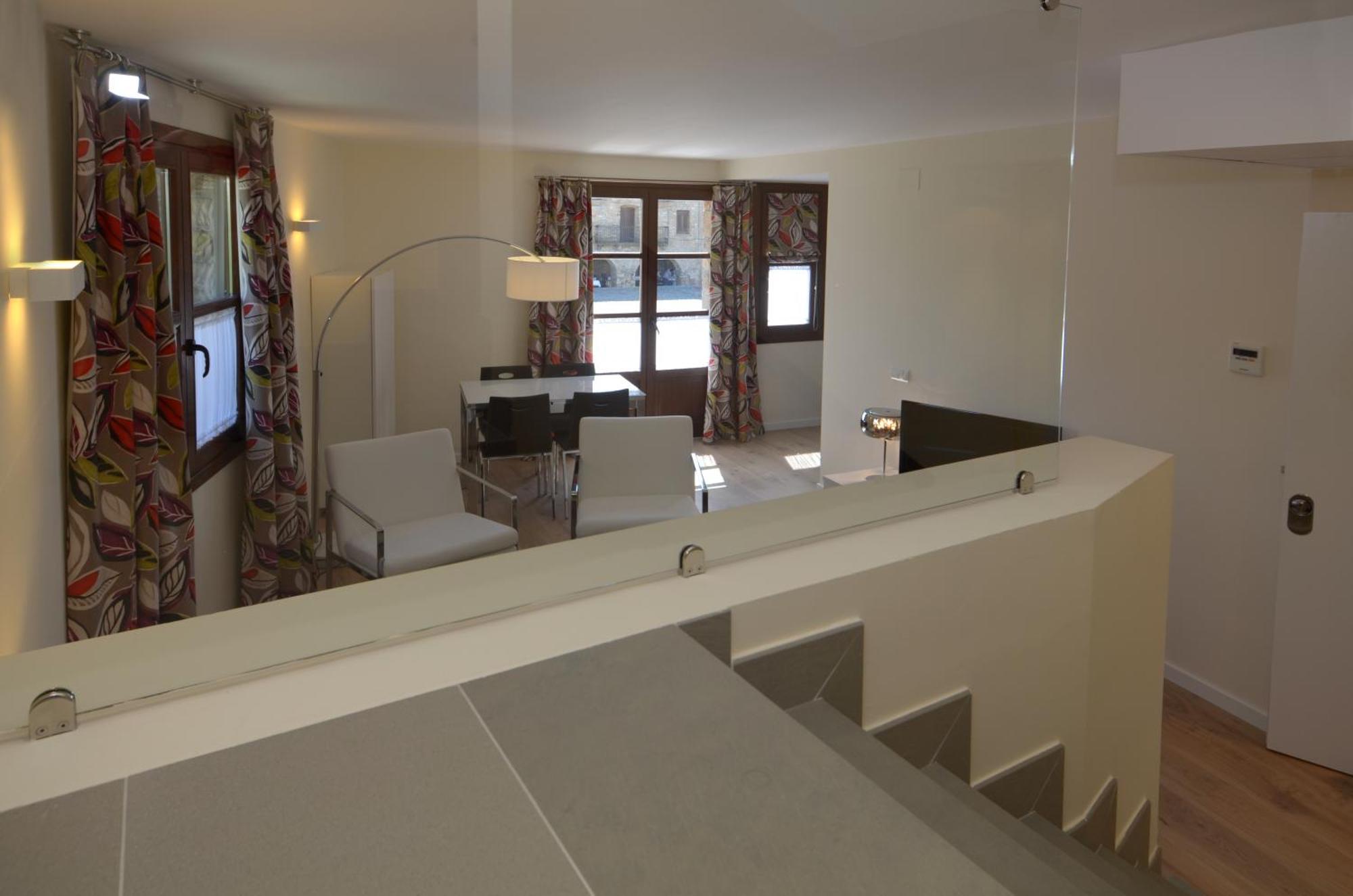 Apartamentos El Palacete De Aínsa Eksteriør billede